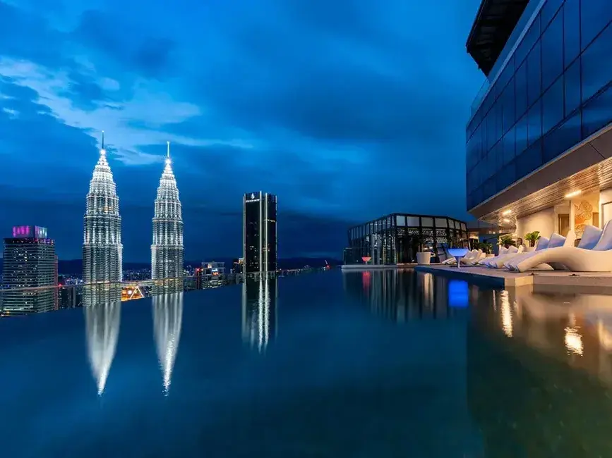 Sky Infinity Pool